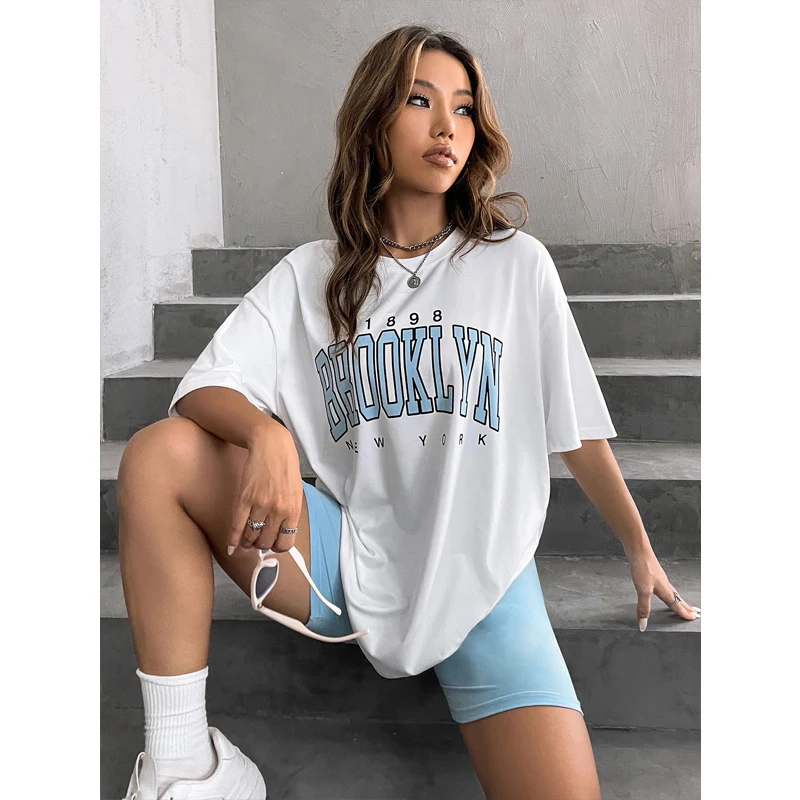 Mode Vintage femmes T-Shirts 1 - Street Fashion New York 2025 avis et prix
